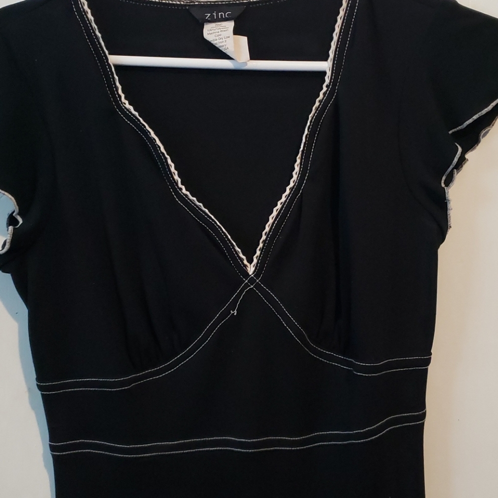 Dress - Picture 2 of 4
